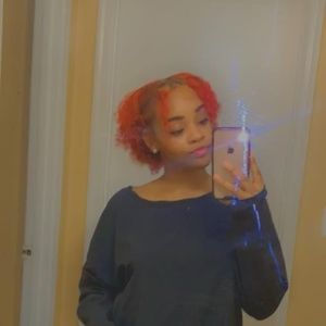 Meet your Posher, Donye